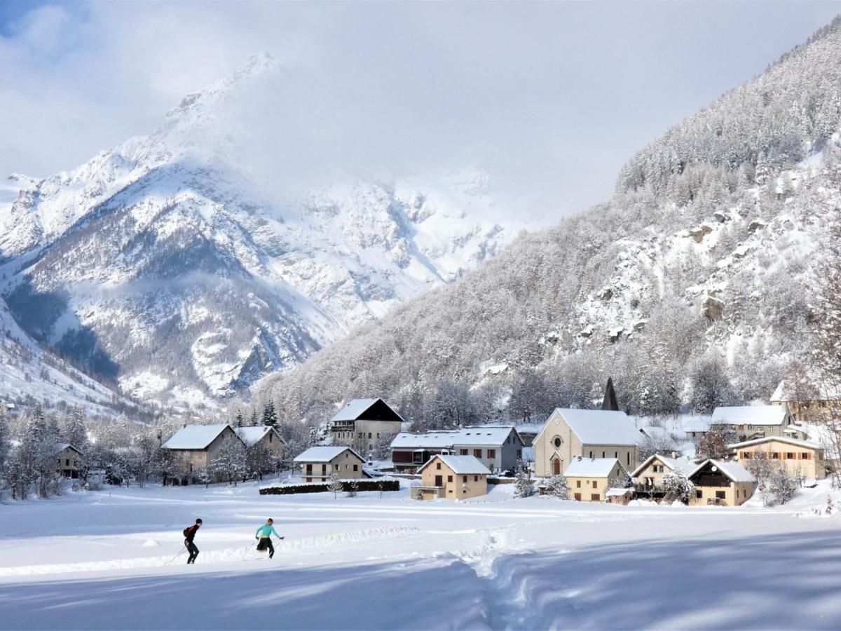Auberge Des Ecrins Champoléon 外观 照片