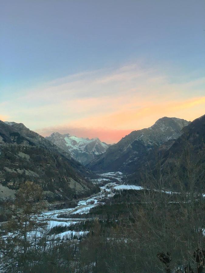 Auberge Des Ecrins Champoléon 外观 照片